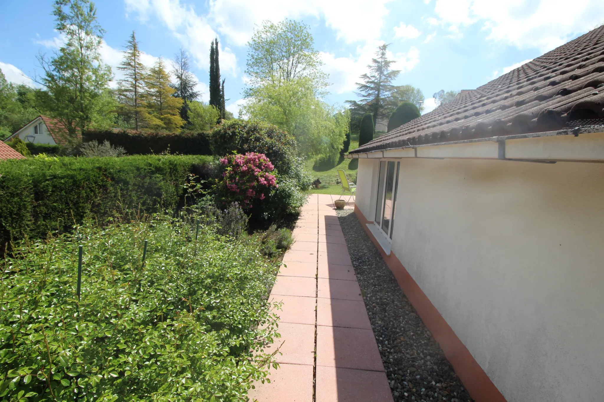 Villa de luxe à Daumazan-sur-Arize dans résidence avec services haut de gamme 