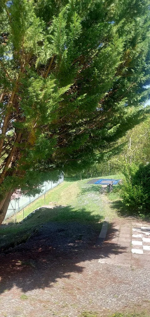 Villa de luxe à Daumazan-sur-Arize dans résidence avec services haut de gamme 