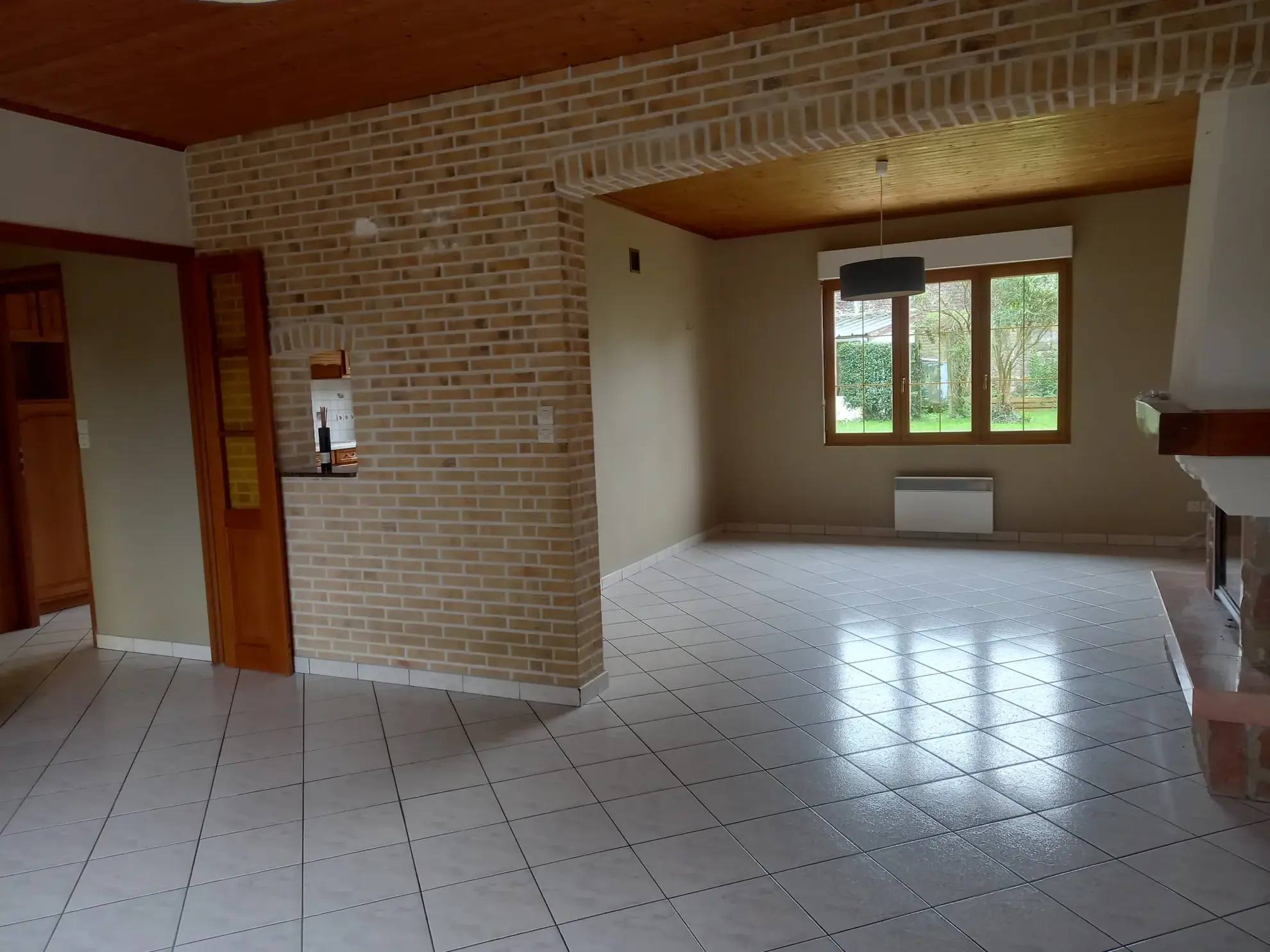 Maison individuelle de plain-pied à Desvres avec jardin et garage 