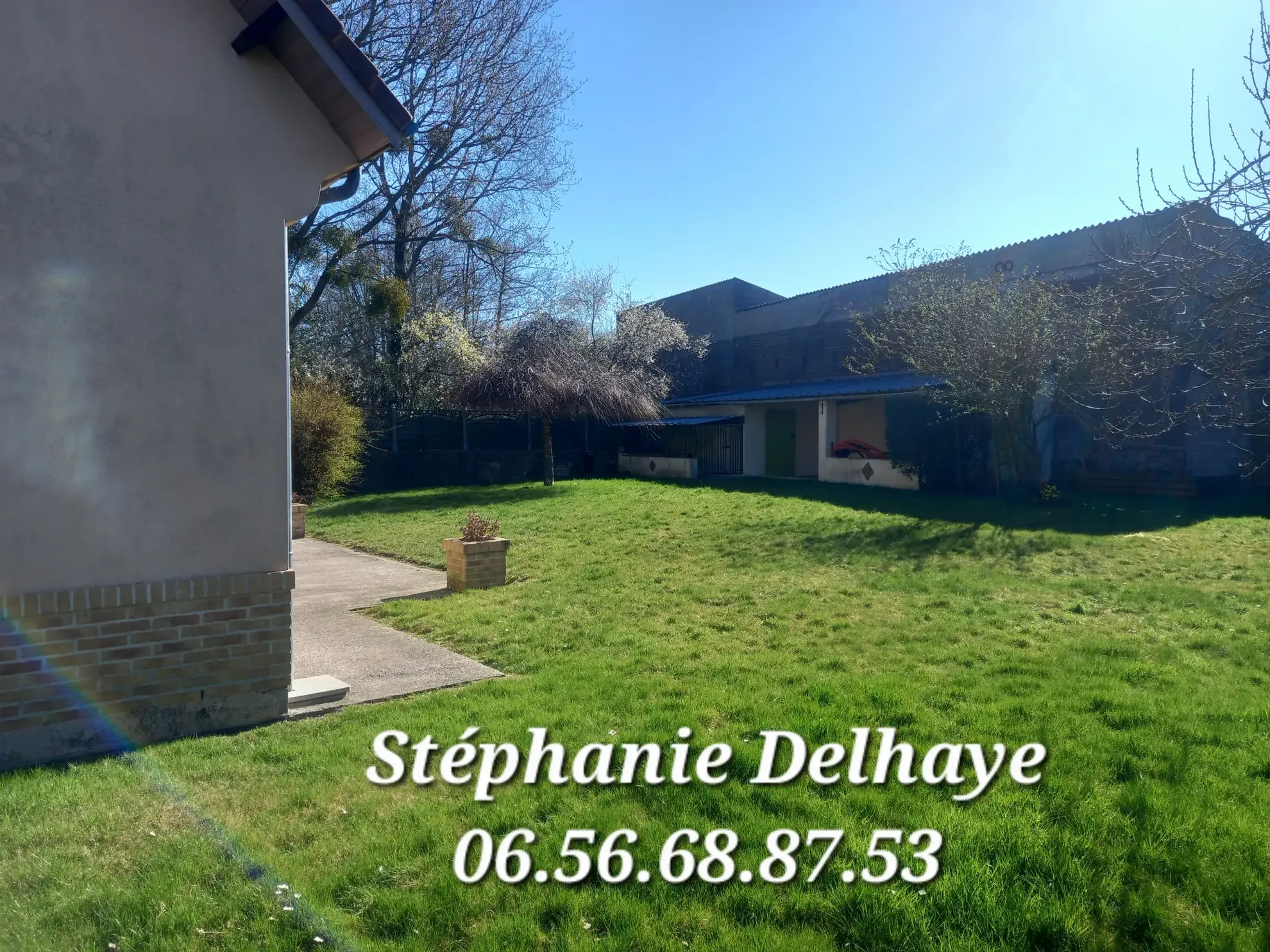 Maison individuelle de plain-pied à Desvres avec jardin et garage 