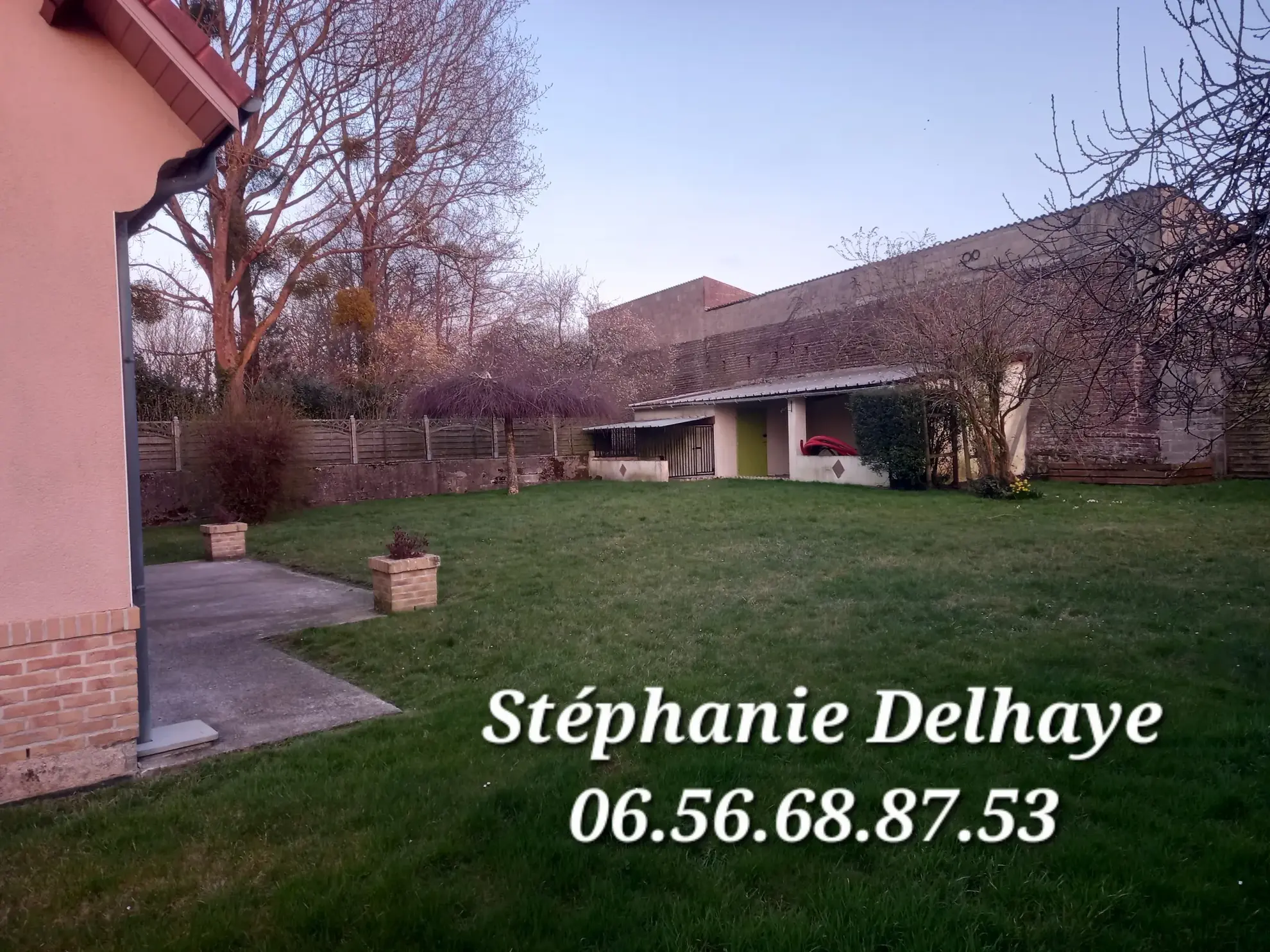 Maison individuelle de plain-pied à Desvres avec jardin et garage 