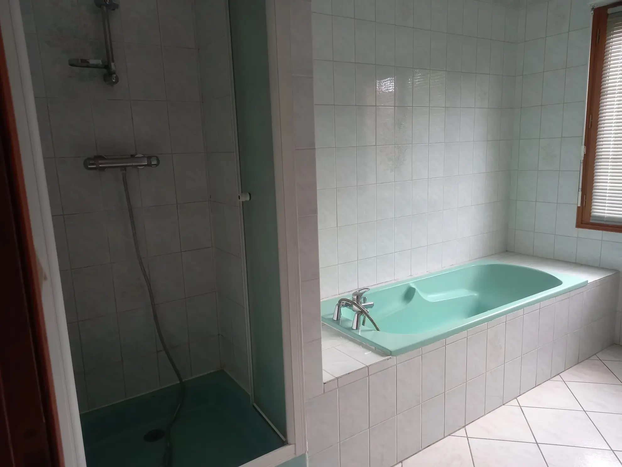 Maison individuelle de plain-pied à Desvres avec jardin et garage 