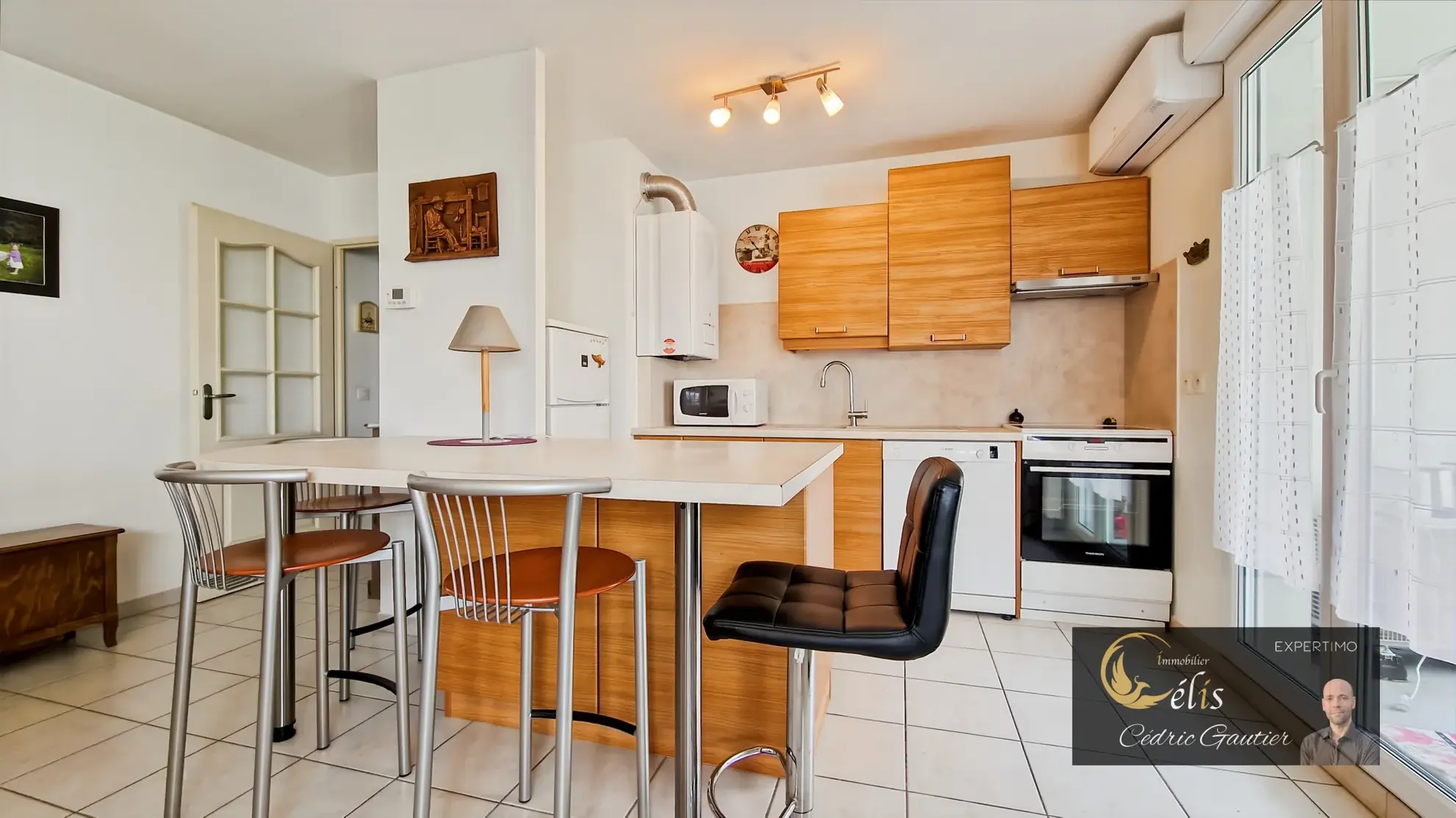 Appartement T3 récent avec balcon, garage à Bourgoin-Jallieu 