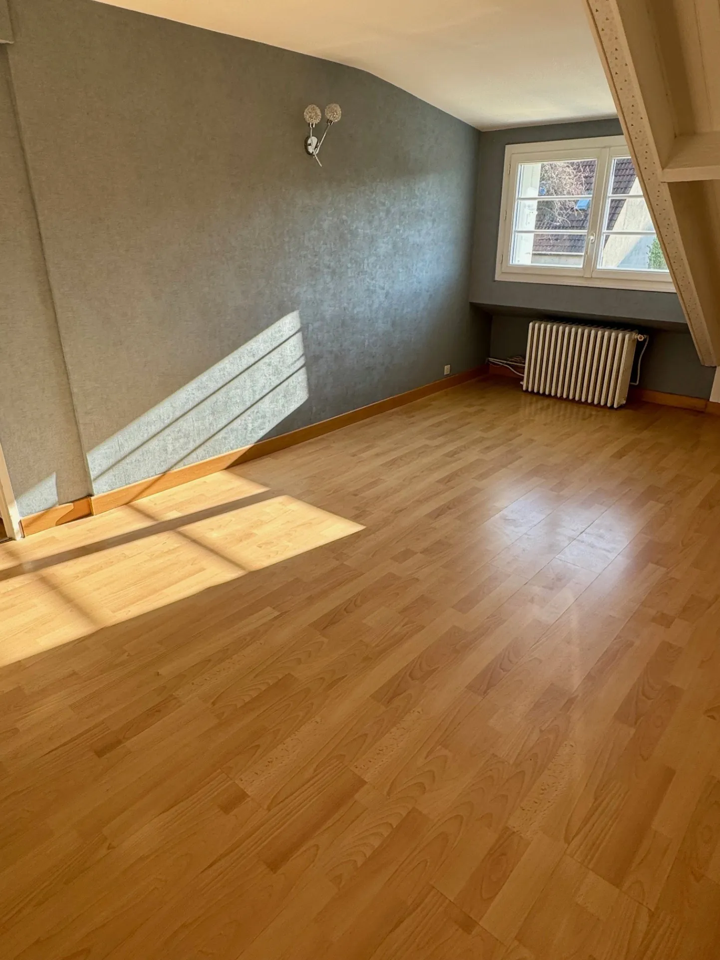 À vendre maison lumineuse de 97 m² sur grand terrain à Villabé (91) 