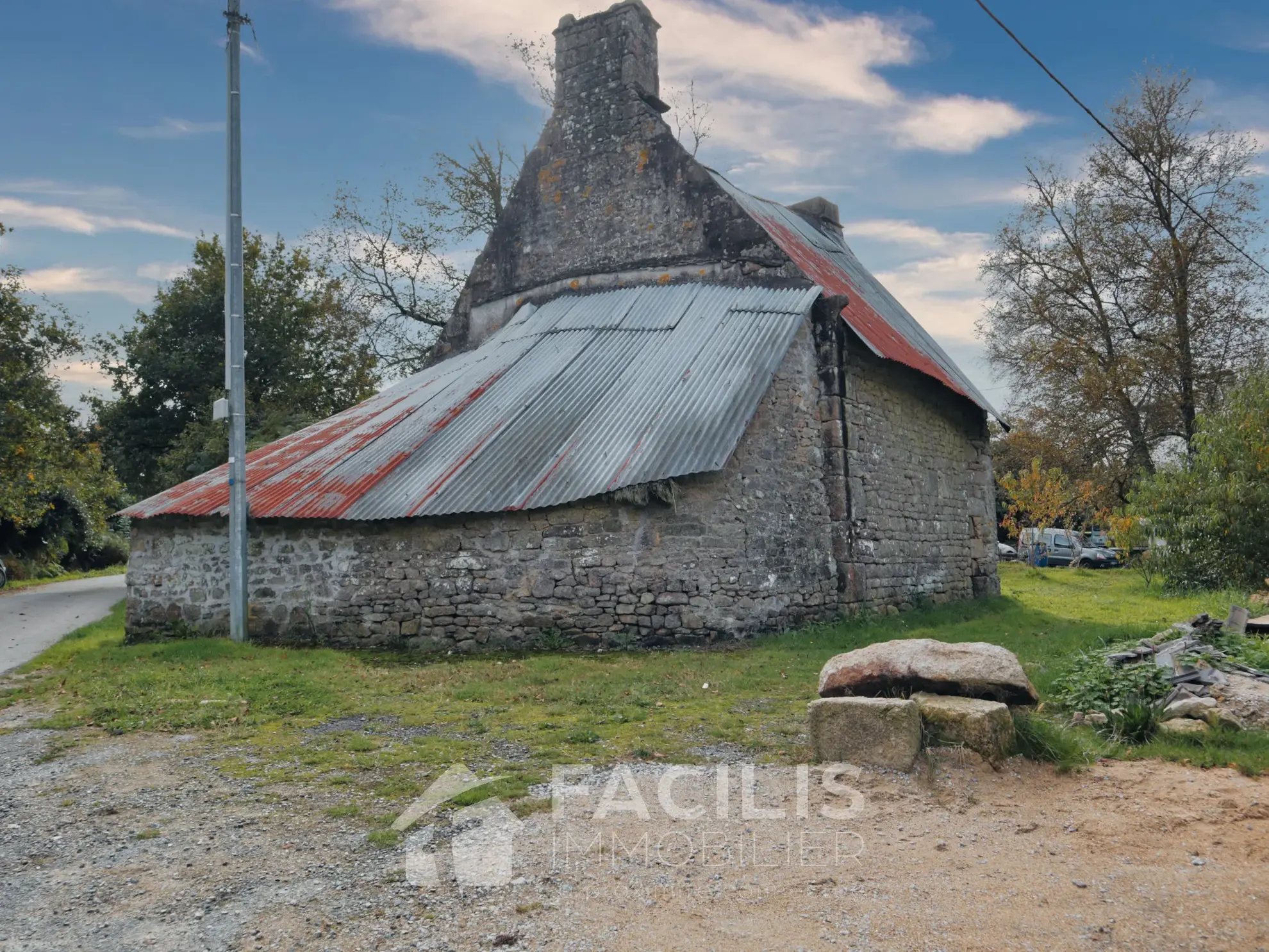 Maison à rénover en campagne dans le Morbihan avec potentiel d'agrandissement 