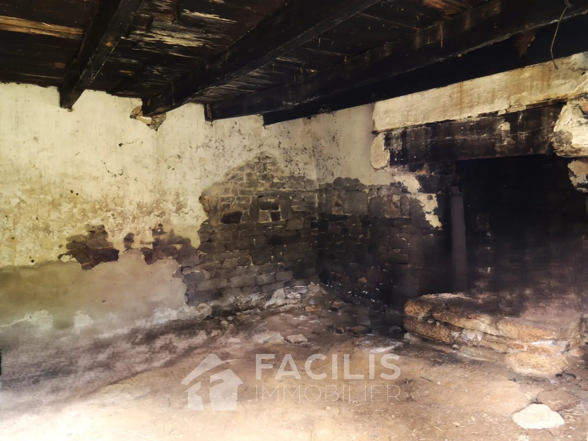 Maison à rénover en campagne dans le Morbihan avec potentiel d'agrandissement 