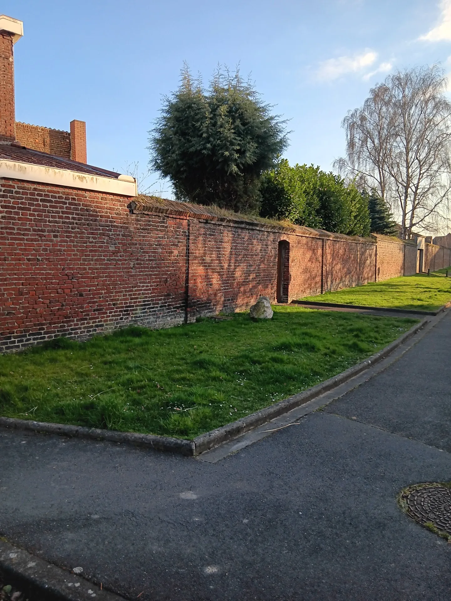Maison de charme de 120 m² avec jardin et garage à Noeux-les-Mines 