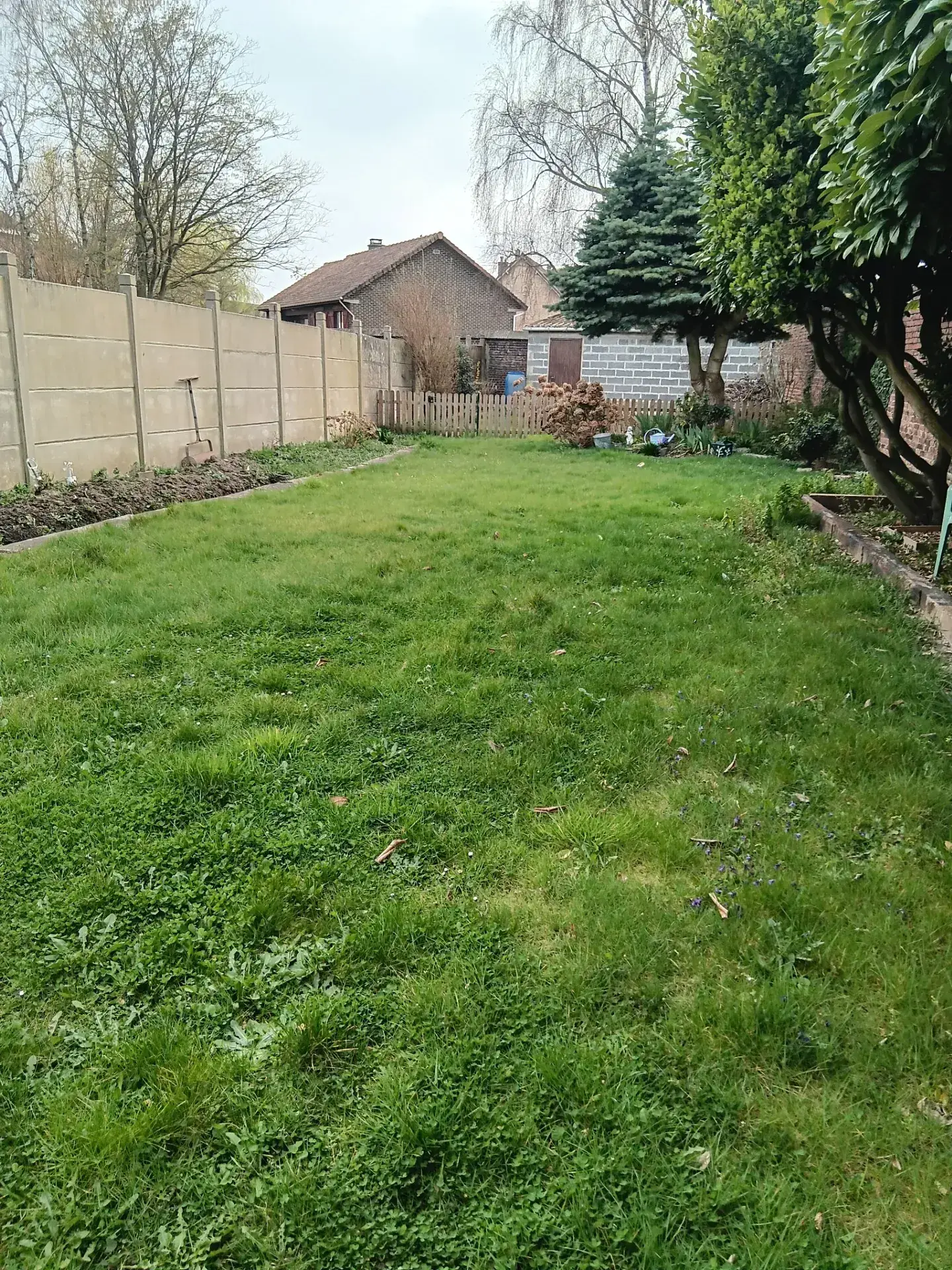 Maison de charme de 120 m² avec jardin et garage à Noeux-les-Mines 