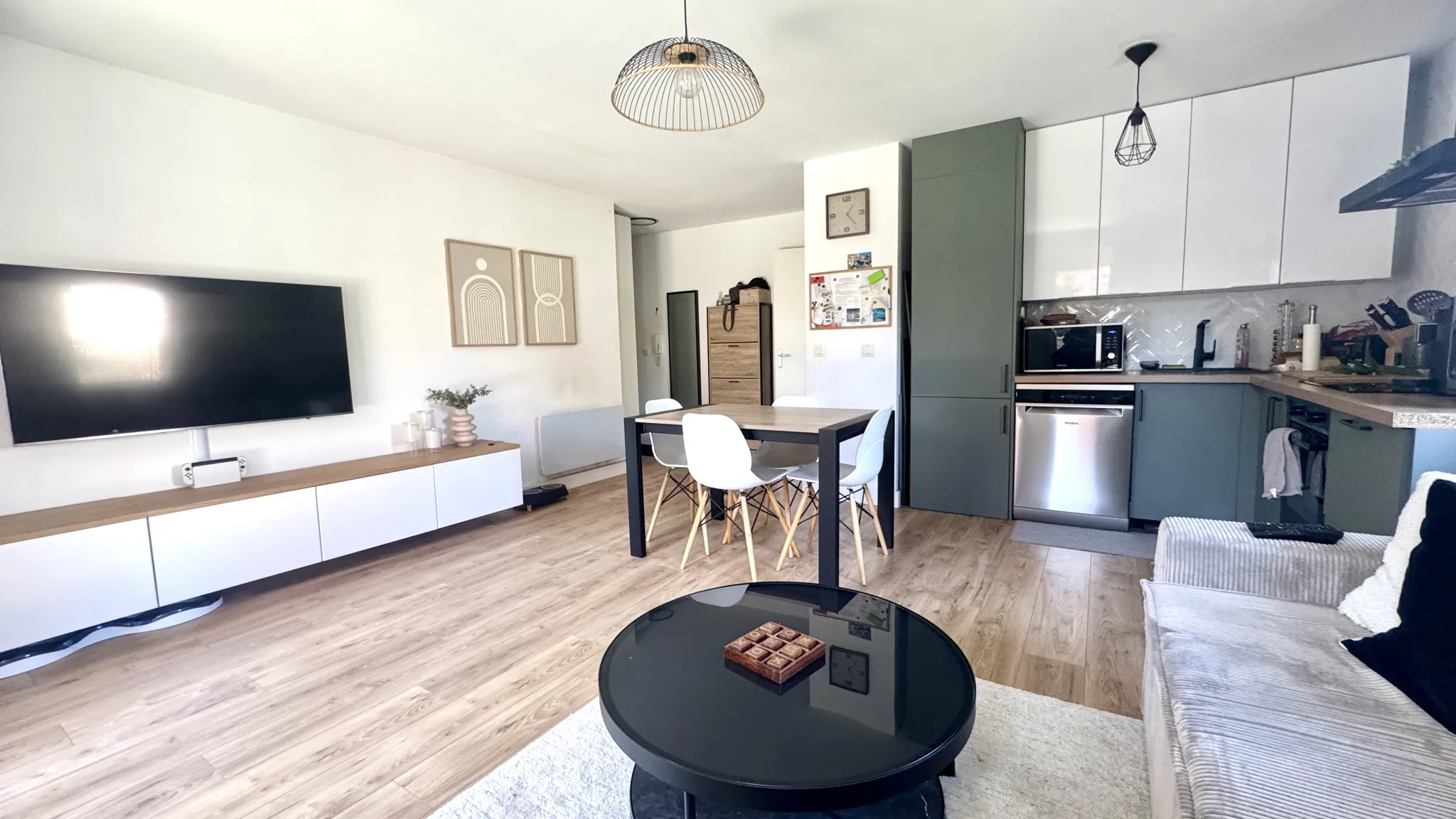 Appartement T3 avec jardin privé à Mantes-La-Ville proche commodités