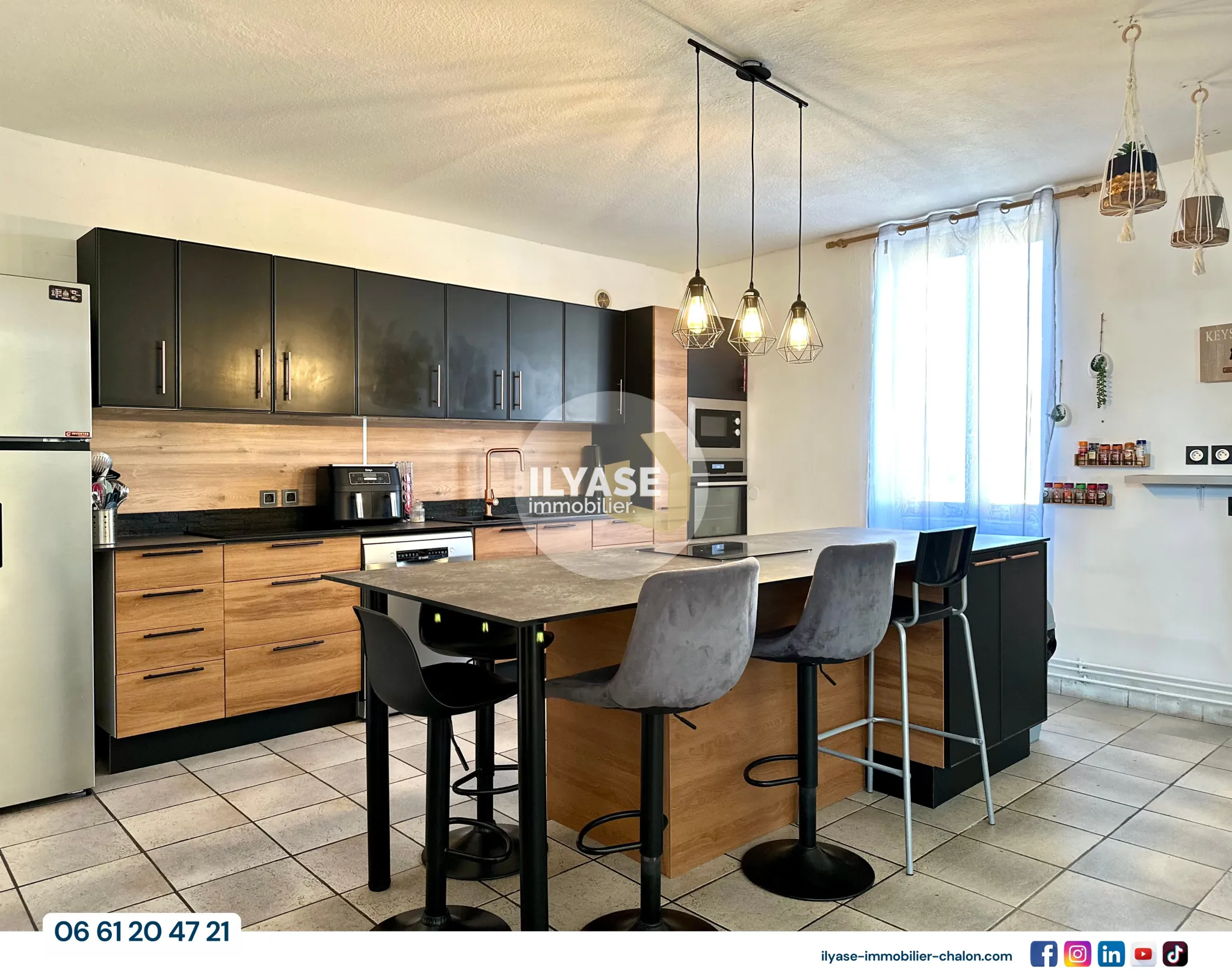 Belle maison de 130 m² avec piscine, 3 chambres, garage et grand jardin à Allériot 