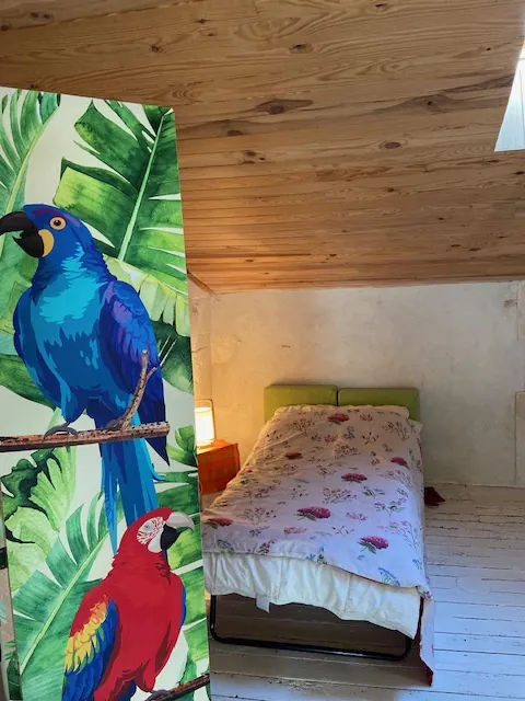 Maison à Pons de 126 m² avec jardin, 3 chambres et cave au centre-ville 