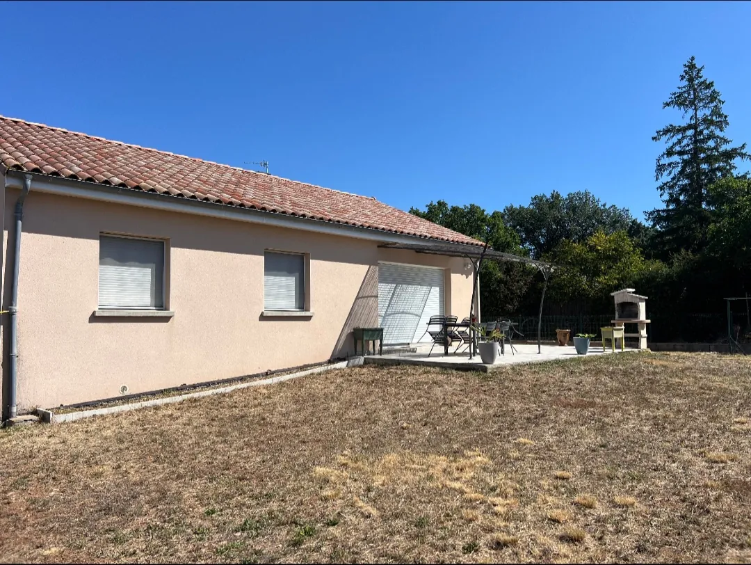 Maison moderne de 90 m² avec terrasse et garage à La Cavalerie 
