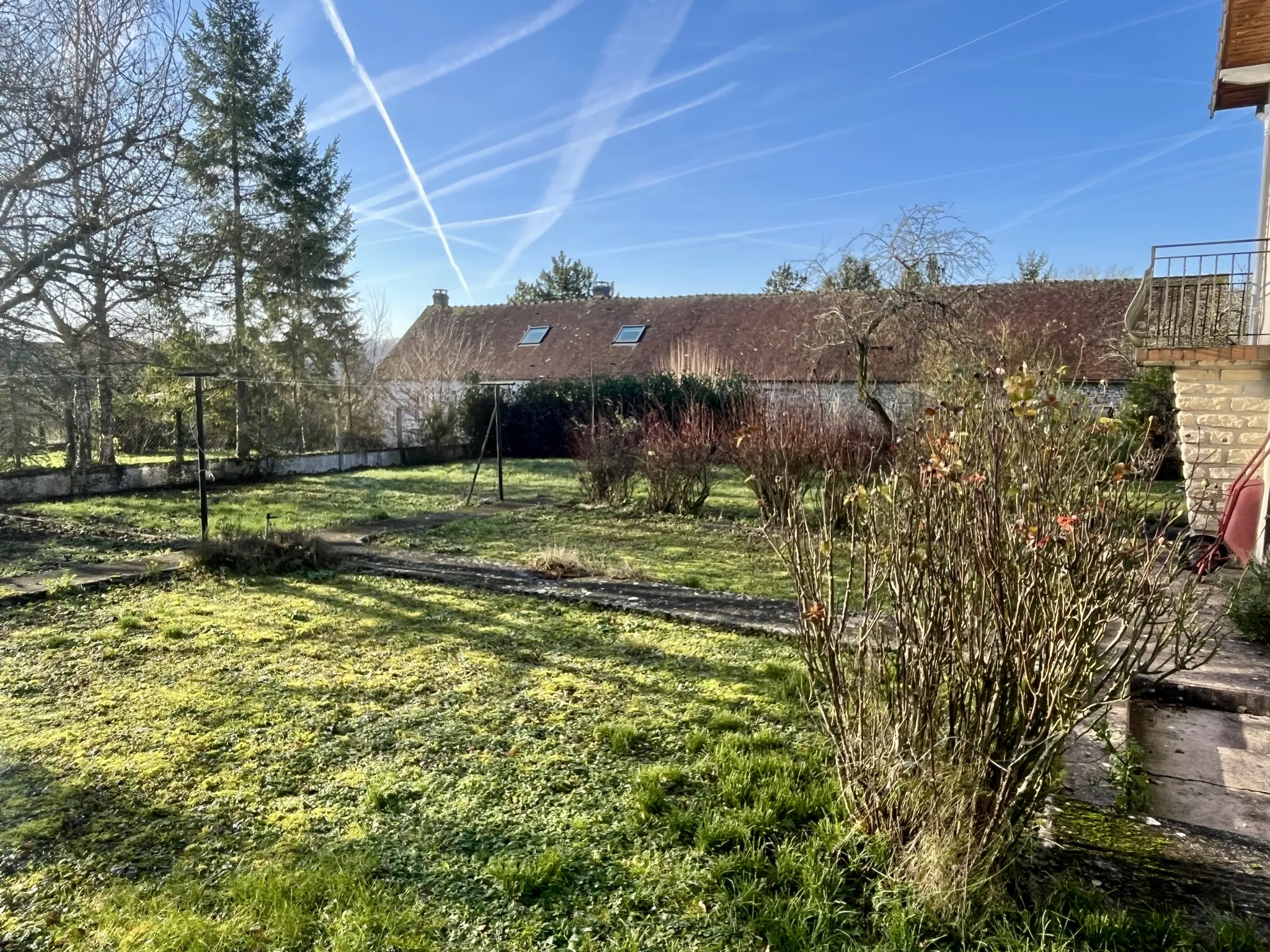 Maison ancienne de 120 m² avec sous-sol total à Coulommiers 