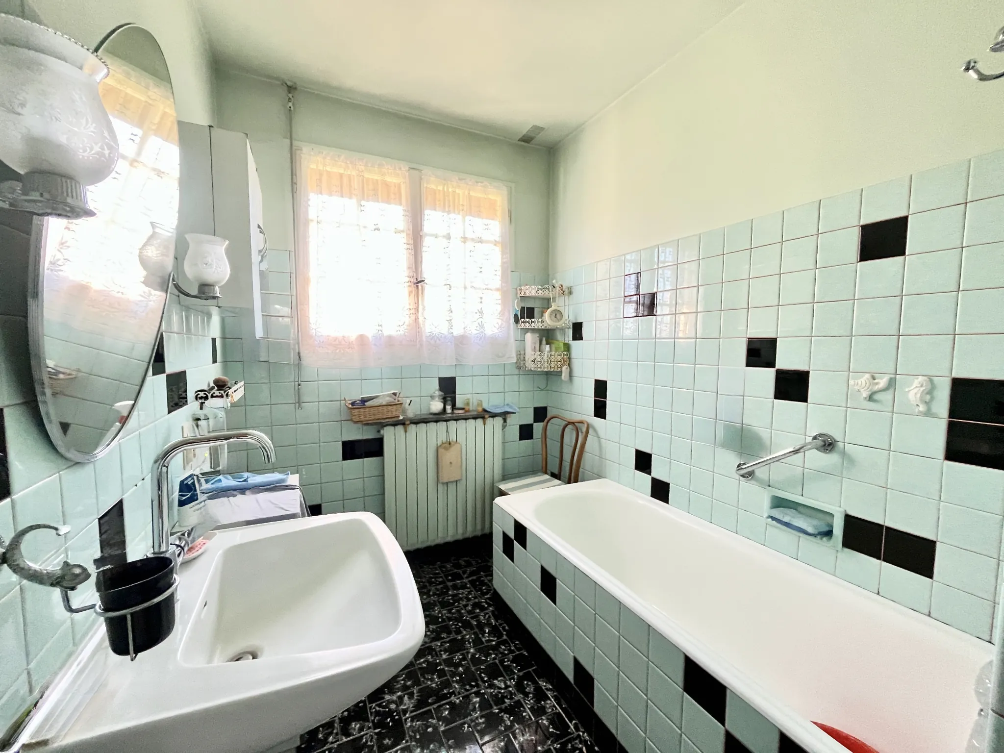 Maison ancienne de 120 m² avec sous-sol total à Coulommiers 