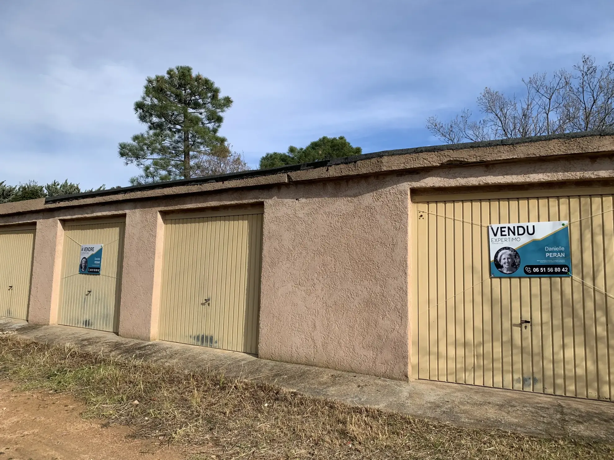 Garage fermé à Vardiola, Sainte Lucie de Porto-Vecchio, opportunité rare de stockage 