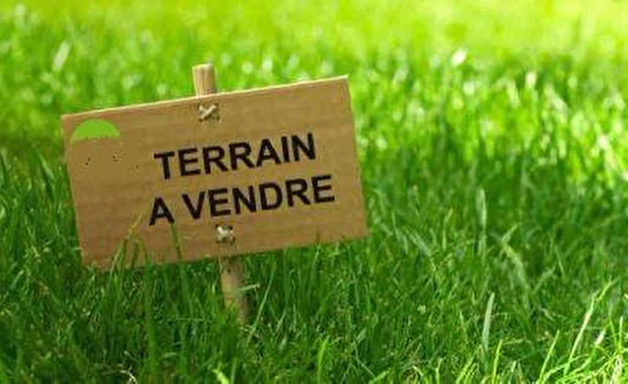 Terrain constructible de 1229 m² proche Fère-en-Tardenois