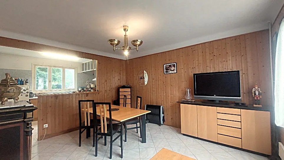 Triplex T6 à Lourdes avec Grand Potentiel, Idéal Famille ou Investissement 