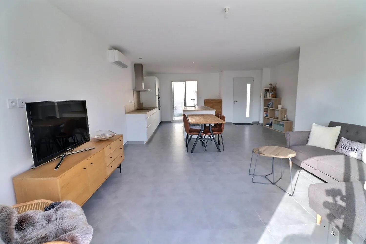 Villa 3 chambres de plain-pied à Saint Pargoire avec terrasse et garage