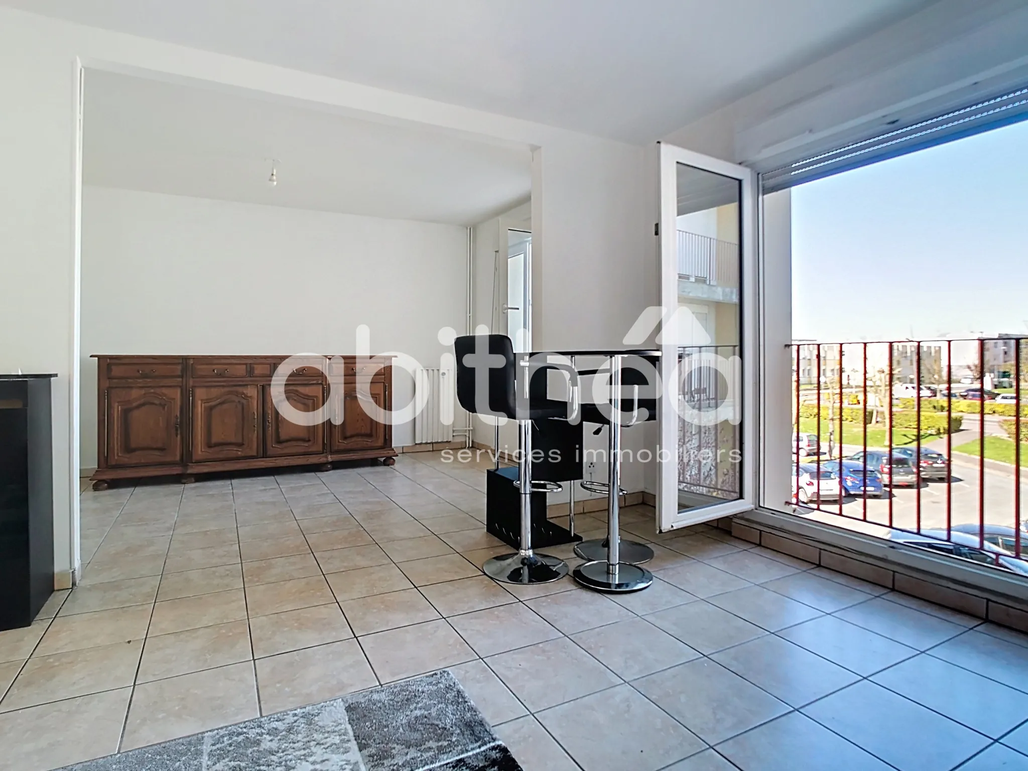 Appartement 80 m² avec 2 chambres à La Chapelle Saint-Luc - Investissement ou Premier Achat