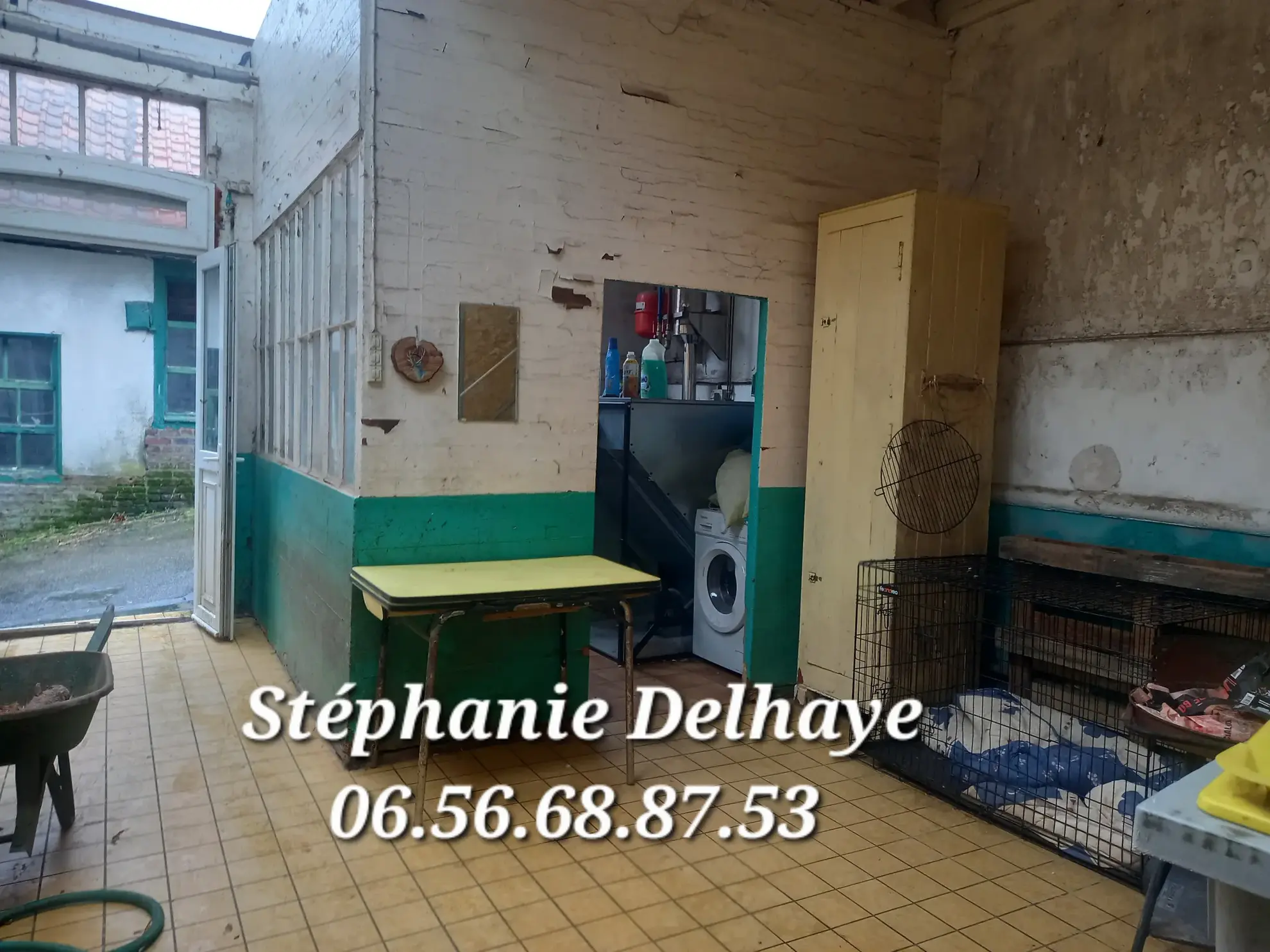 Belle maison de 175 m² avec dépendances et terrain à Erin – Potentiel pour artisan ou animaux 