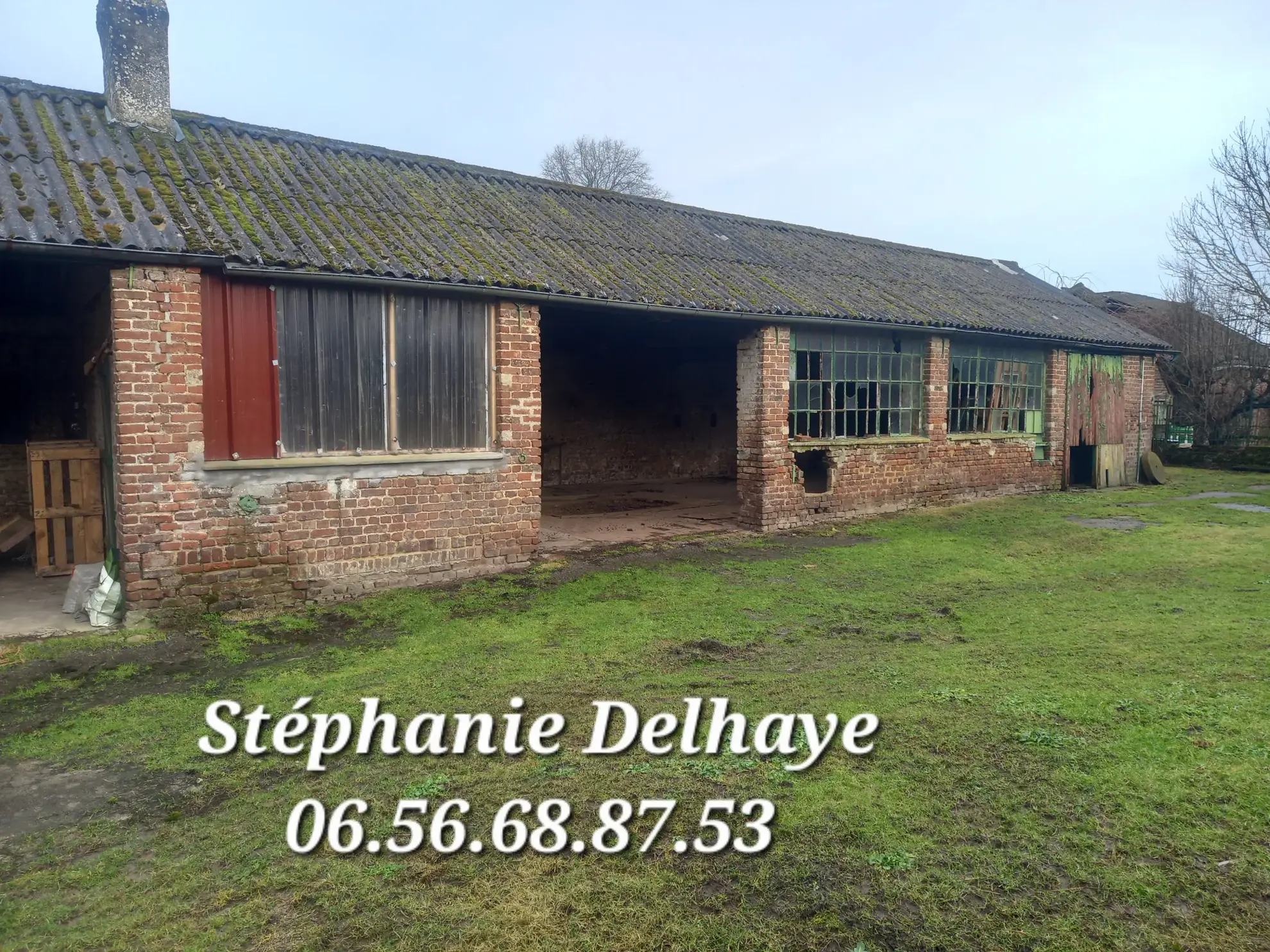 Belle maison de 175 m² avec dépendances et terrain à Erin – Potentiel pour artisan ou animaux 