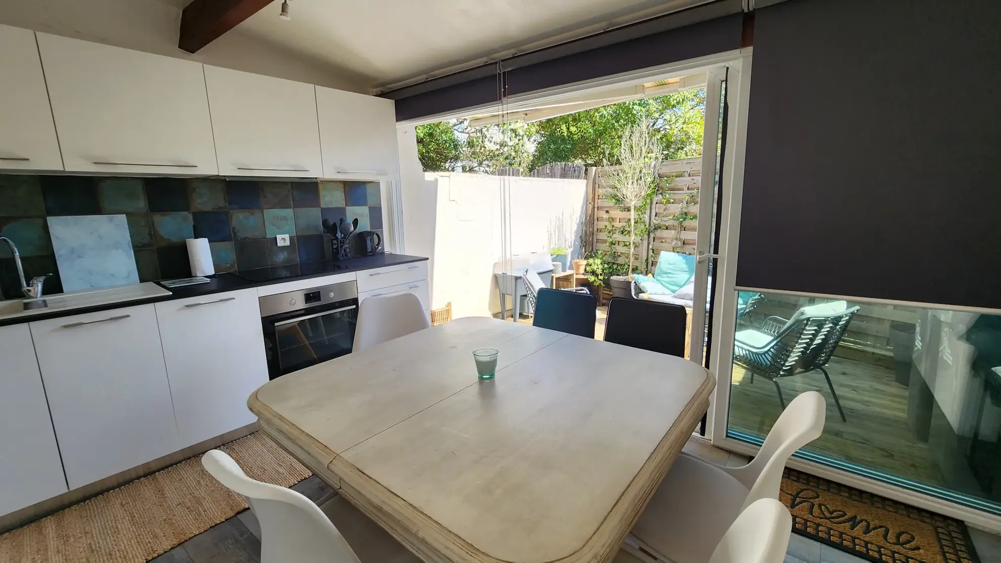 Maison de ville rénovée à Marmande avec terrasse proche gare et centre-ville 