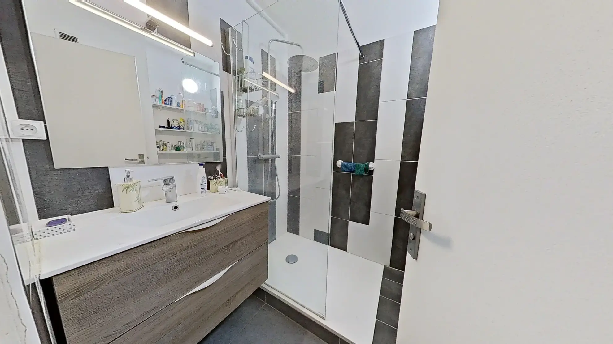 Appartement 3 pièces à vendre à Lyon 9ème avec vue dégagée et parking 