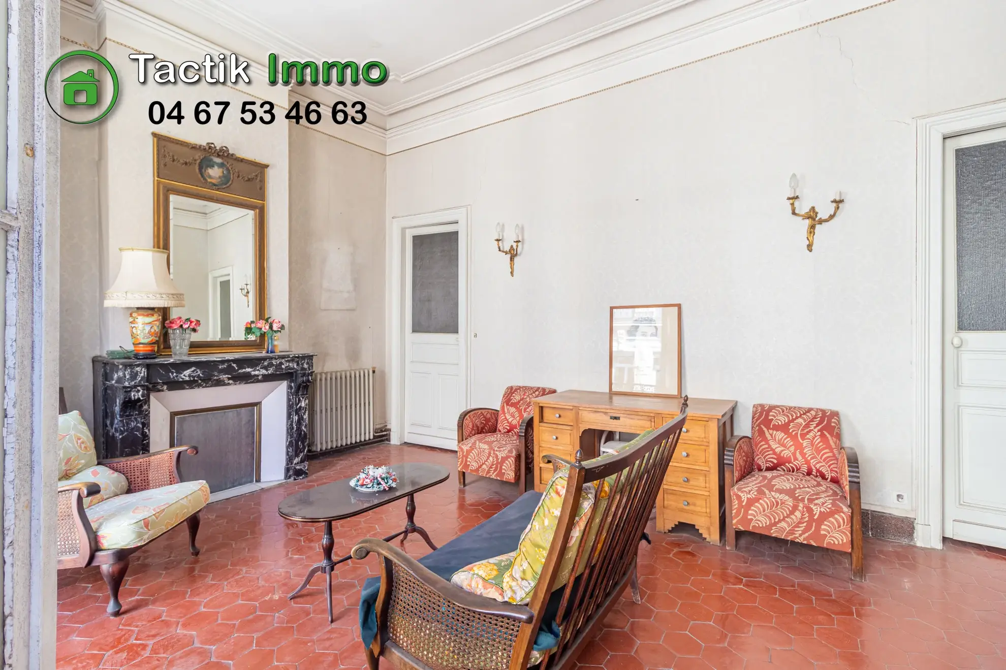 À vendre appartement traversant de 82 m² à Sète, cœur du centre-ville 