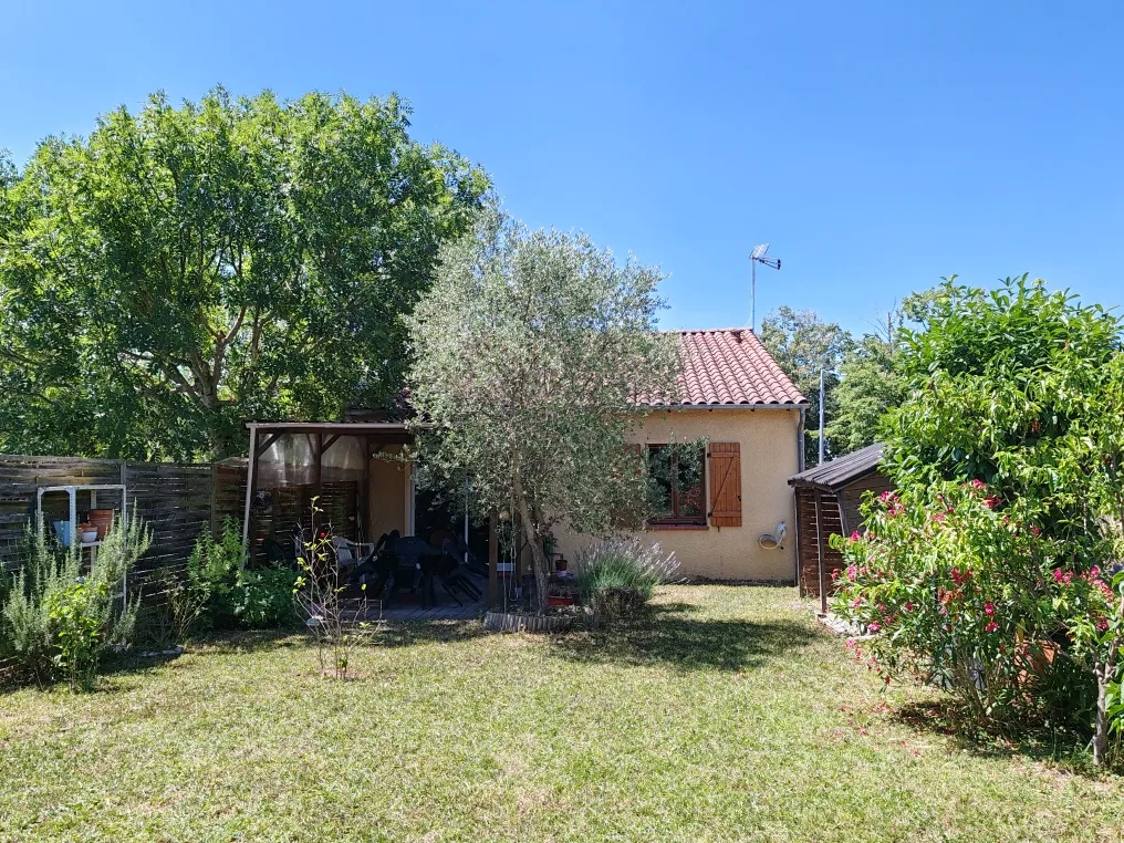 Charmante maison plain-pied de 90 m² à Auterive avec jardin et proche commodités 