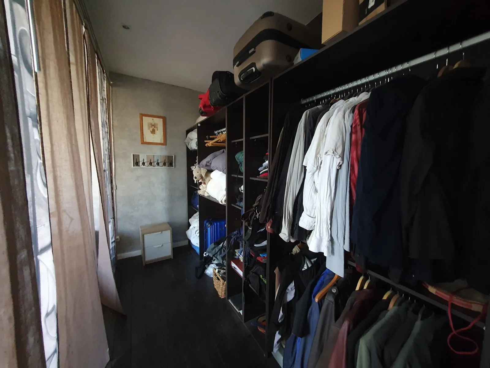 Maison de village rénovée à Laudun avec dépendances et cour, proche Uzès 