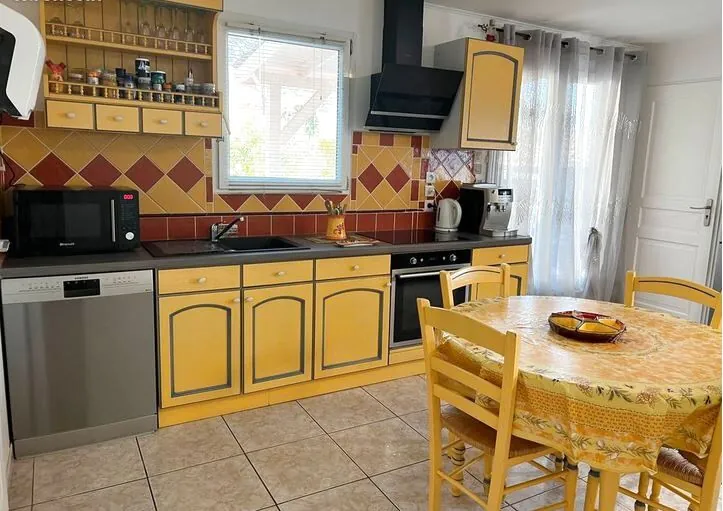 Maison de 50 m² dans un domaine sécurisé proche de Sainte-Maxime 