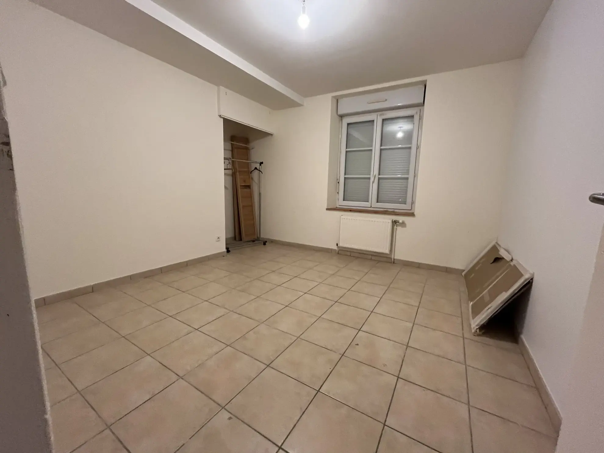 Immeuble rénové avec 3 appartements à vendre près de CHAUMONT 