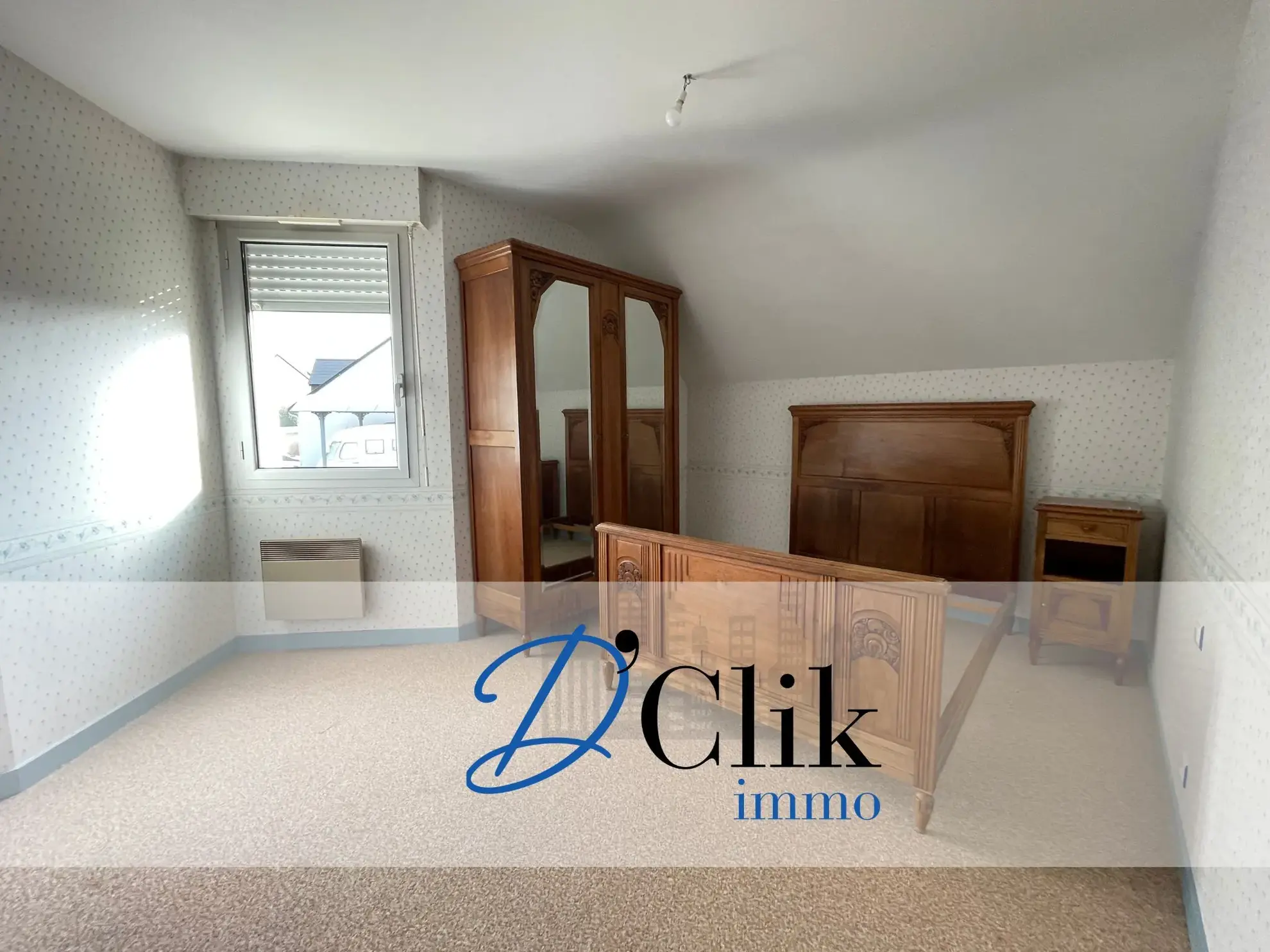 Vente maison d'architecte à Changé, terrain clos, 4 chambres, terrasse exposée sud-ouest 