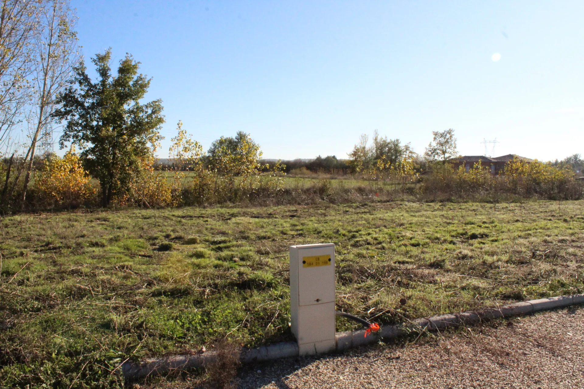 Terrain constructible de 432 m² à Nègrepelisse proche Montauban 