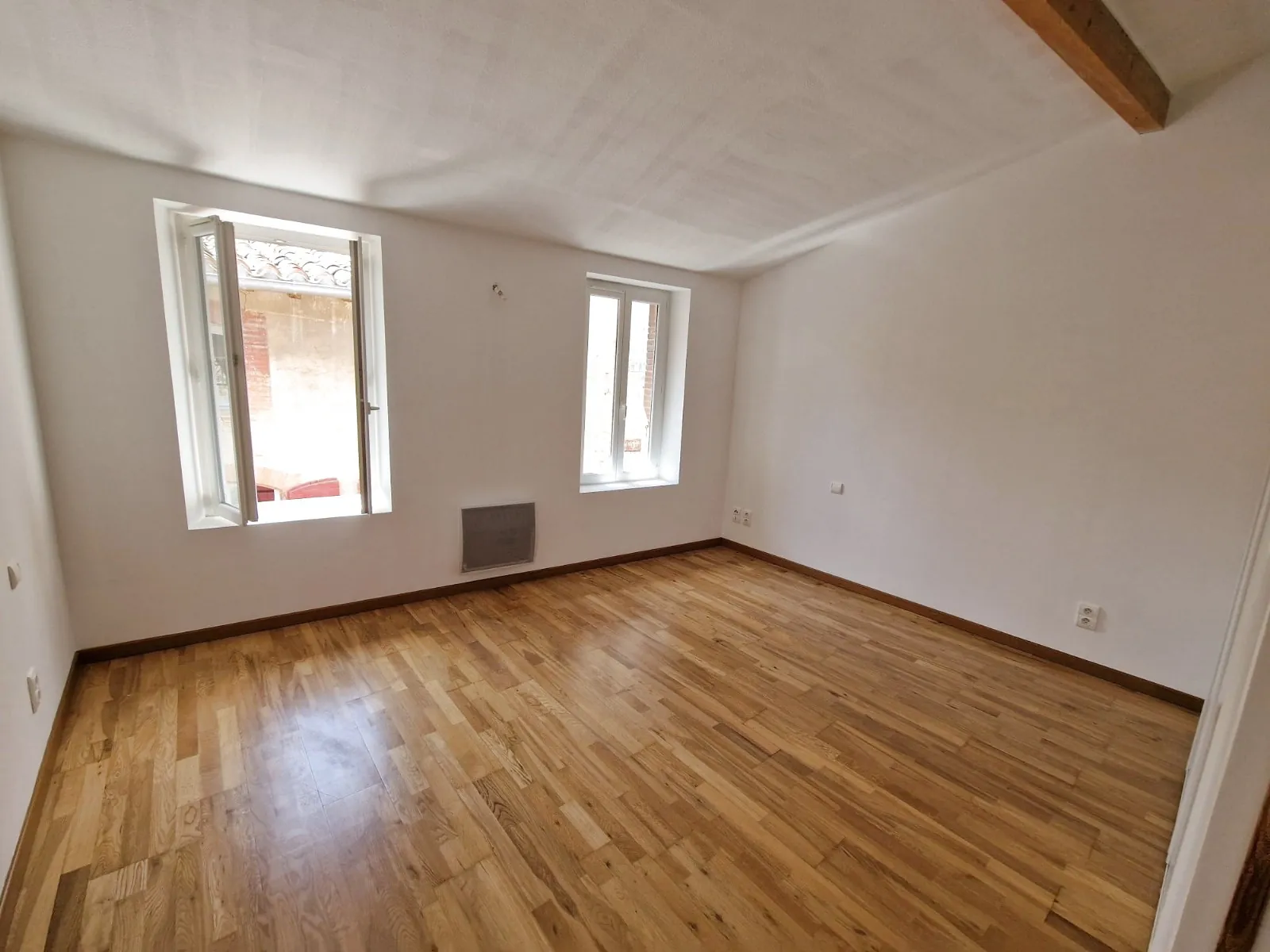 Maison de ville rénovée de 159 m² à Villefranche-de-Lauraguais proche Toulouse 