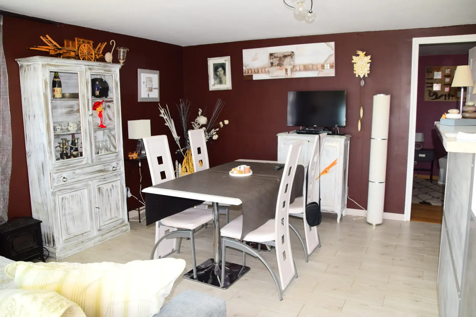 Villa unique avec vue panoramique sur le lac d’Issarlès en Ardèche 