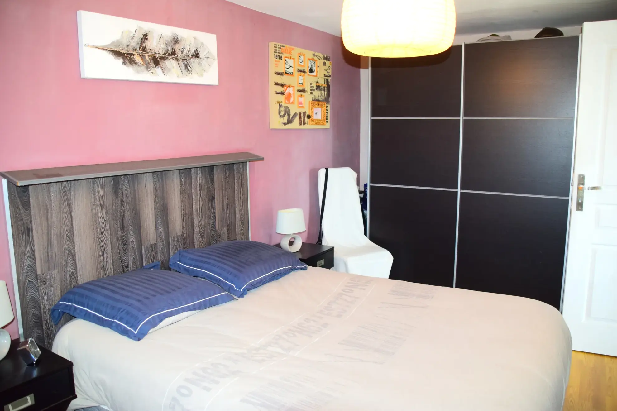 Villa unique avec vue panoramique sur le lac d’Issarlès en Ardèche 