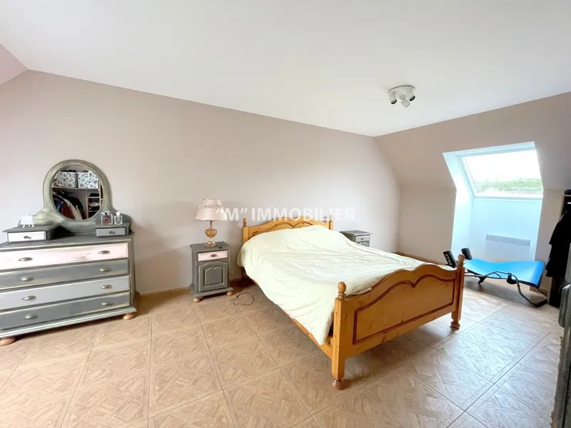 Maison à vendre à 15 min de Château-Thierry, proche Roissy, jardin spacieux et prestations de qualité 