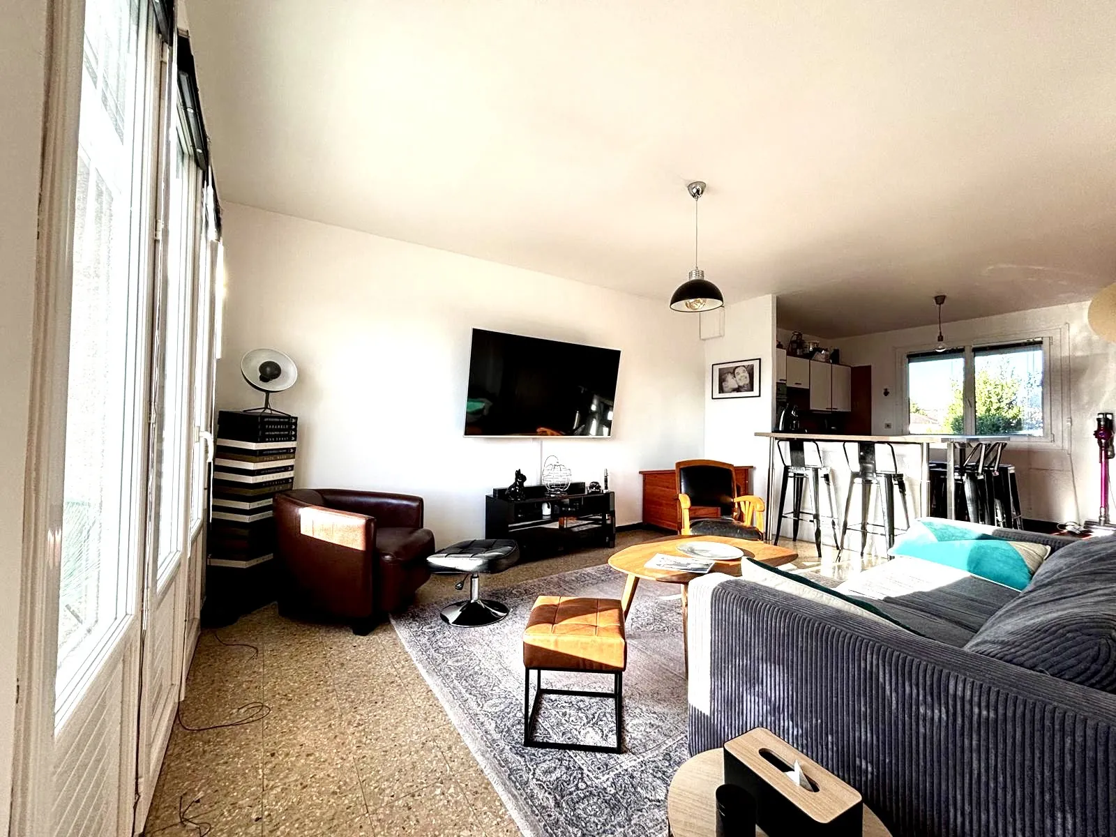 Maison familiale lumineuse de 94 m² avec sous-sol à Bruguieres 