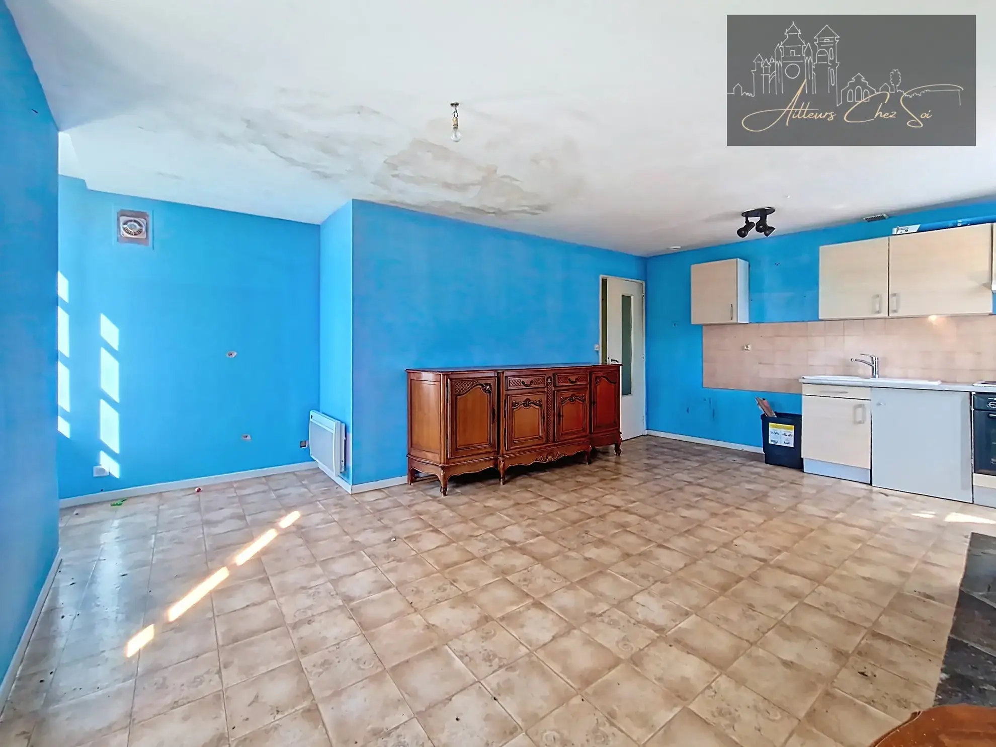 Maison de village à vendre à Cassagnes Begonhes avec grenier à aménager 