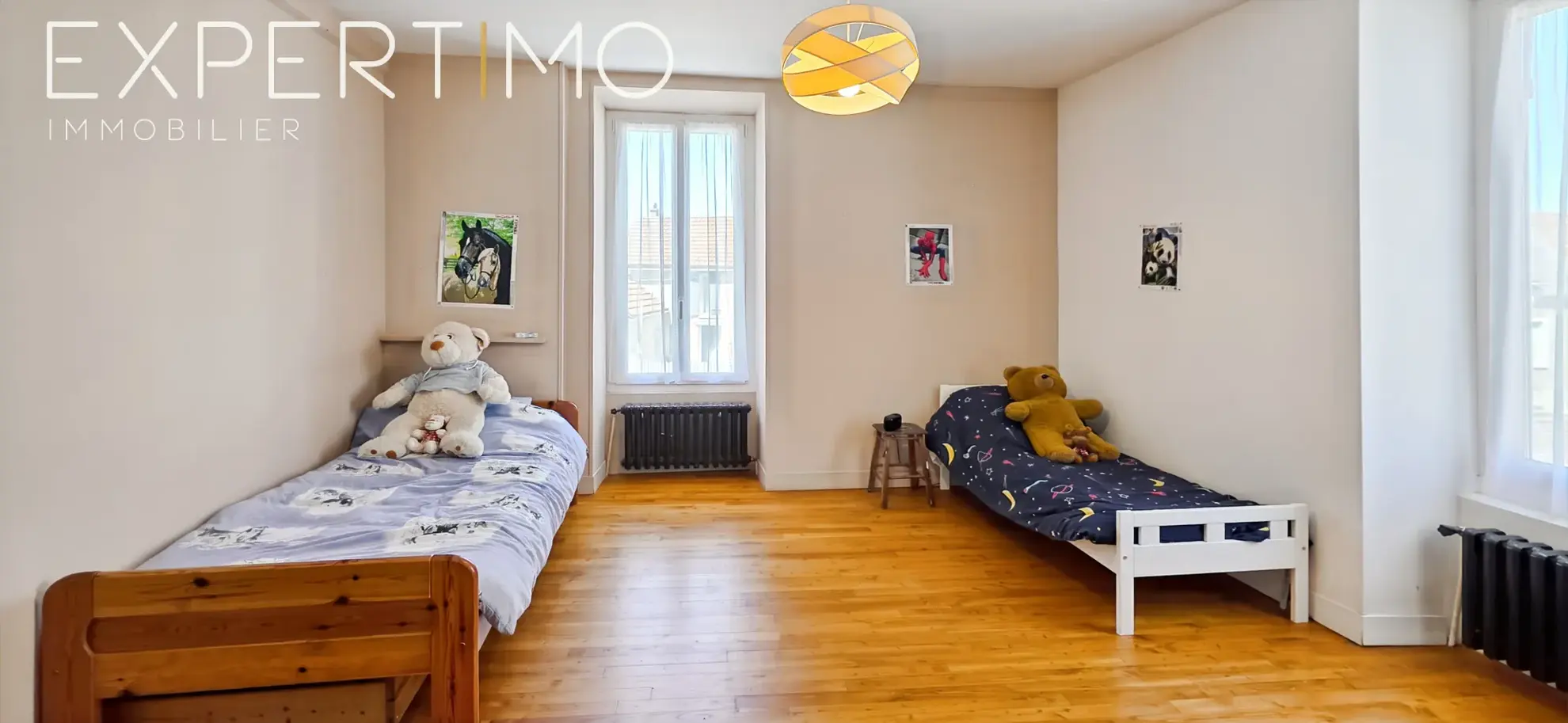 Belle maison en pierre avec dépendances et jardin à Rouvray-Saint-Denis 