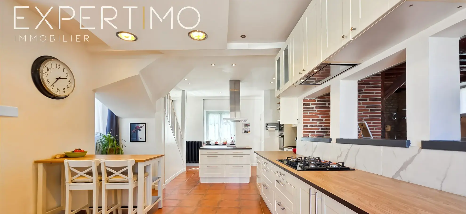 Belle maison en pierre avec dépendances et jardin à Rouvray-Saint-Denis 