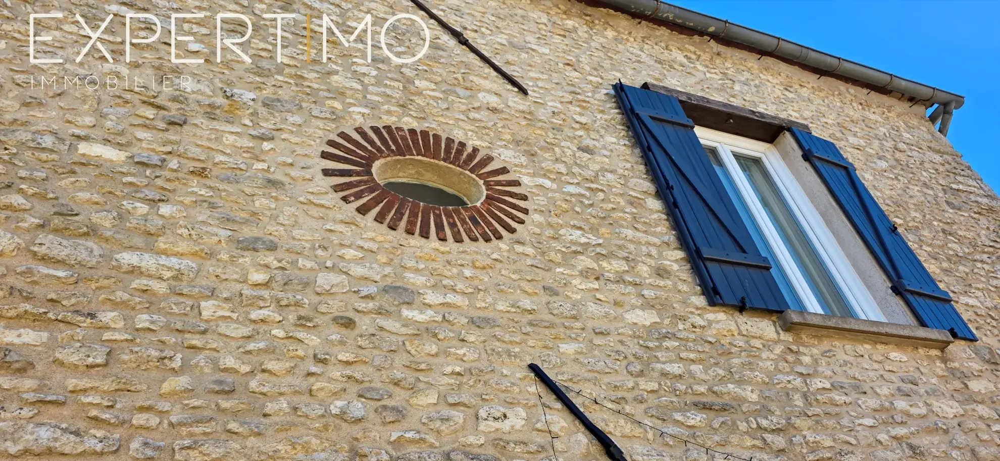 Belle maison en pierre avec dépendances et jardin à Rouvray-Saint-Denis 