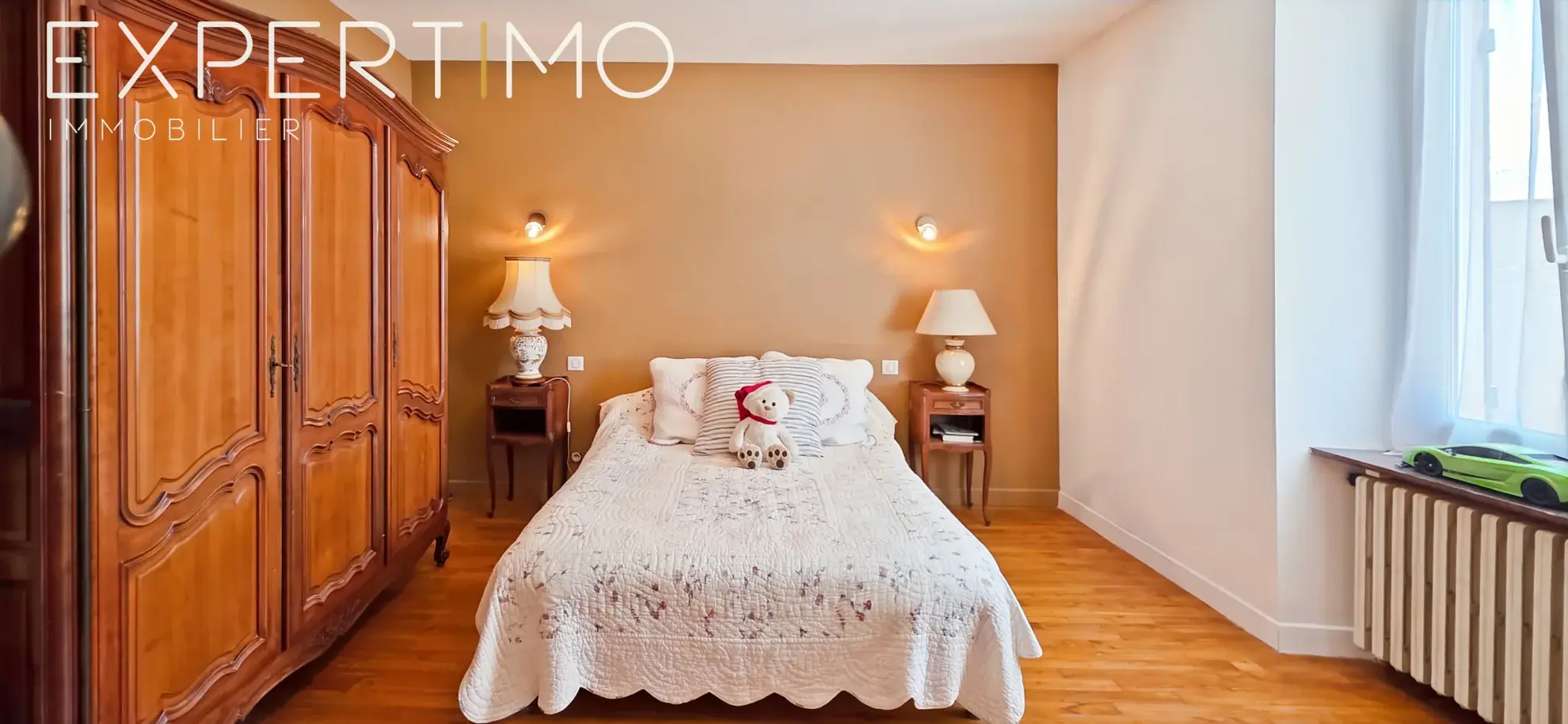 Belle maison en pierre avec dépendances et jardin à Rouvray-Saint-Denis 