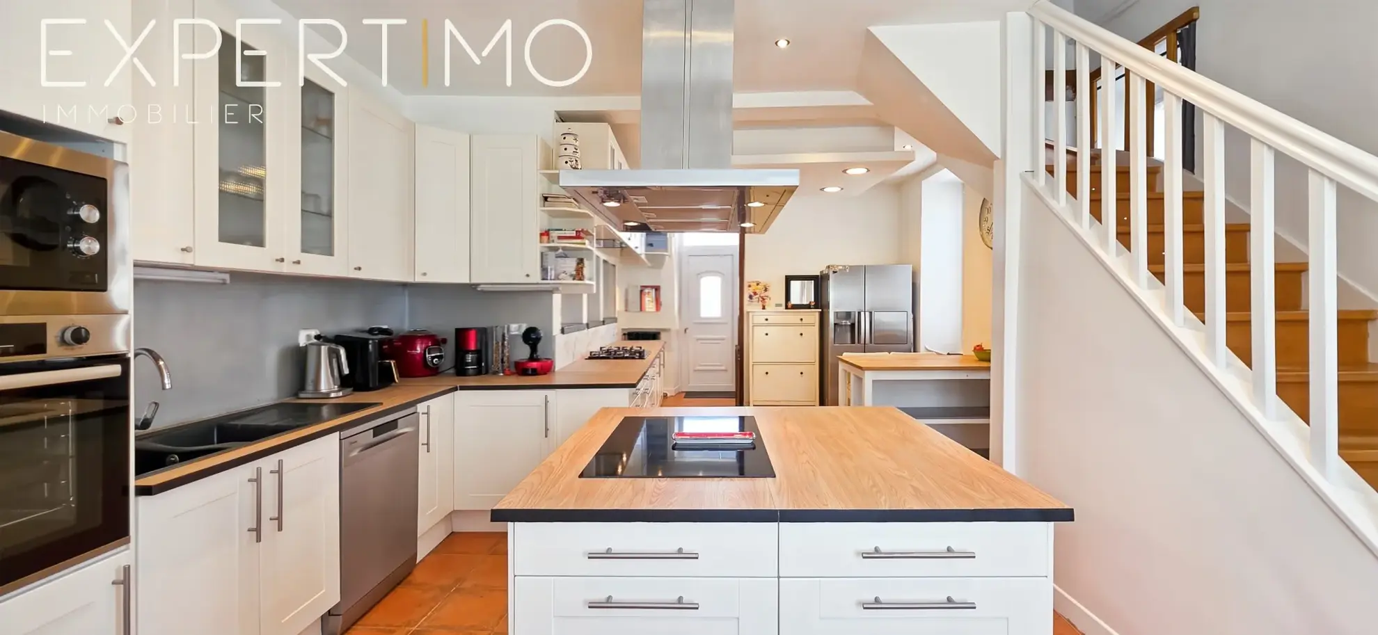 Belle maison en pierre avec dépendances et jardin à Rouvray-Saint-Denis 