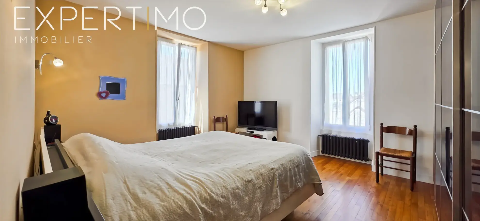 Belle maison en pierre avec dépendances et jardin à Rouvray-Saint-Denis 