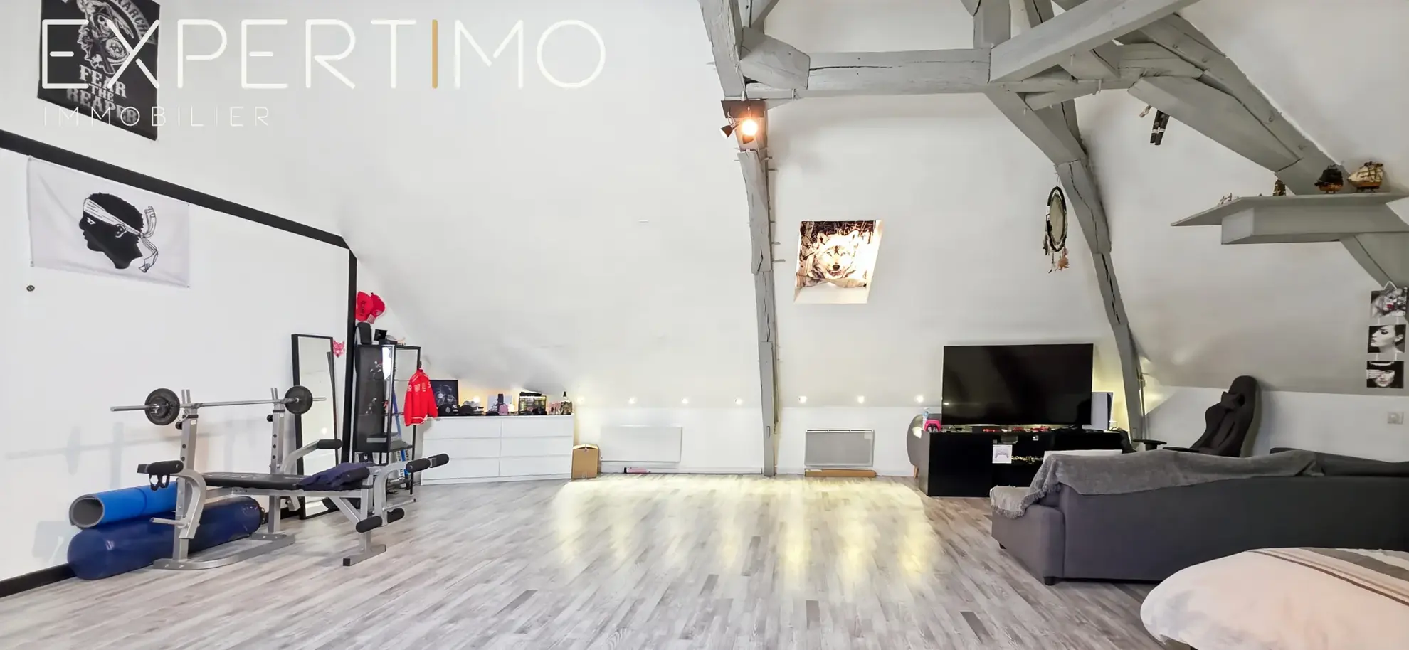 Belle maison en pierre avec dépendances et jardin à Rouvray-Saint-Denis 