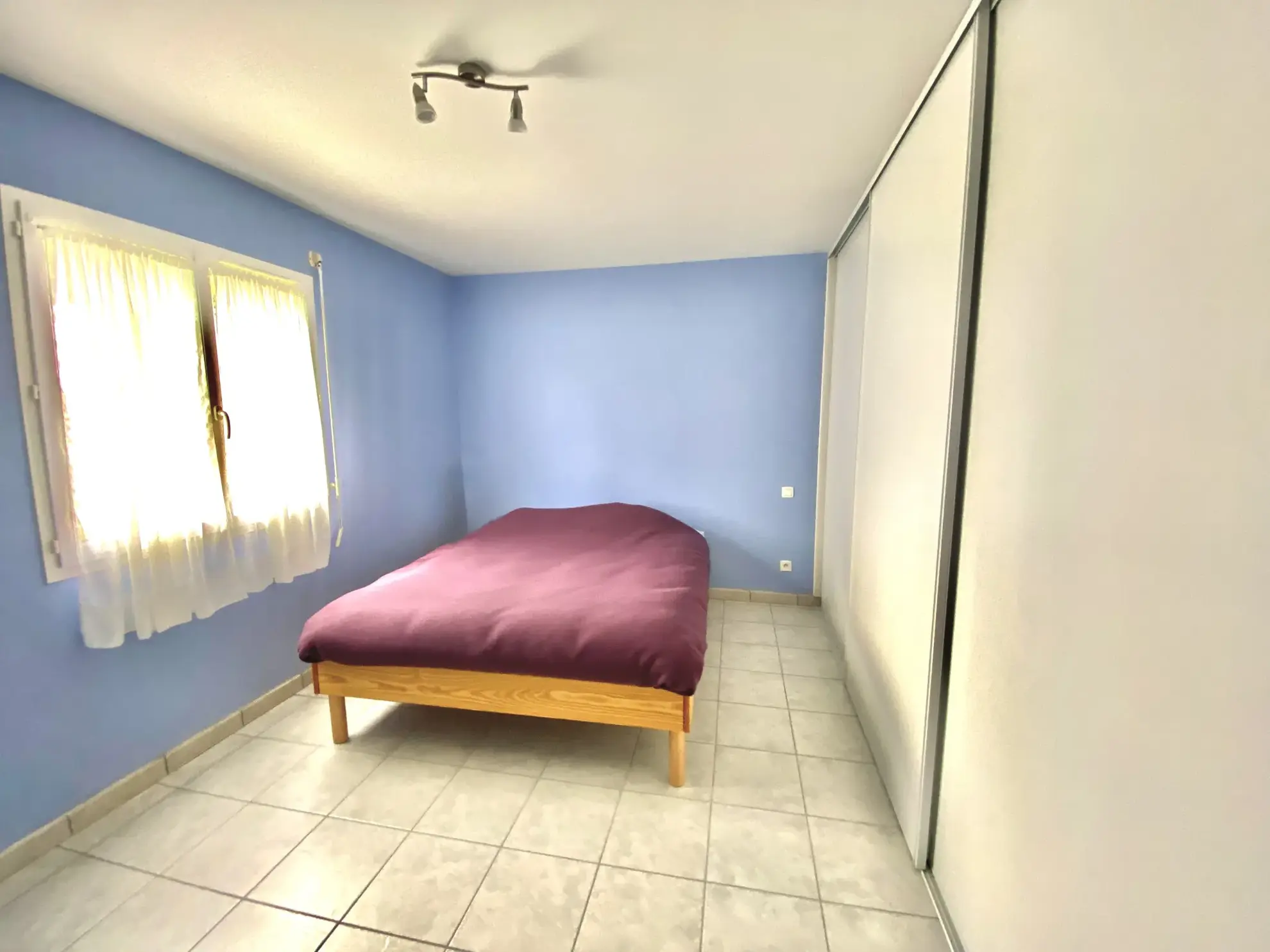 Maison de plain-pied accessible avec véranda à Vanosc en Ardèche 