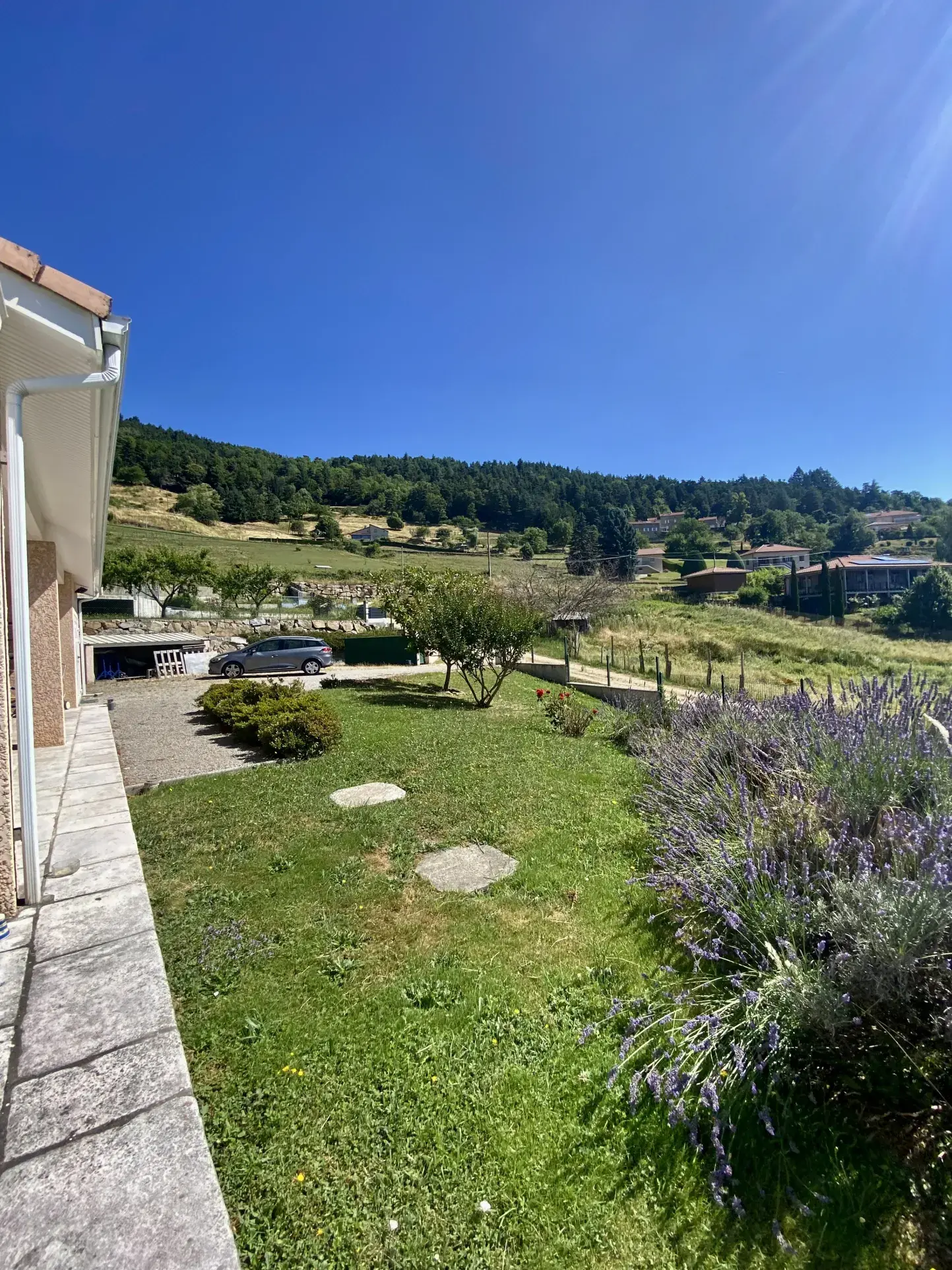 Maison de plain-pied accessible avec véranda à Vanosc en Ardèche 