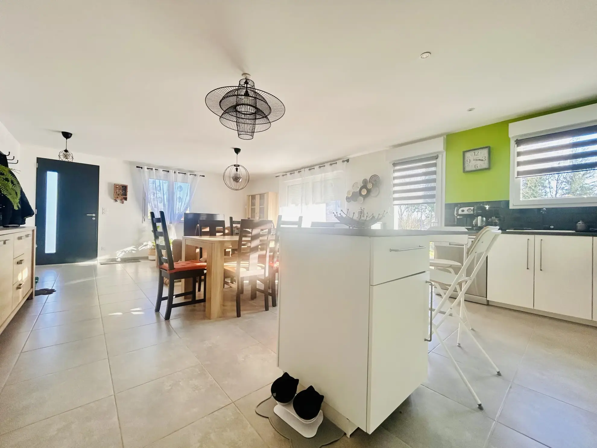 Maison neuve à Puy Guillaume avec 2 chambres, terrasse et classe énergie A 